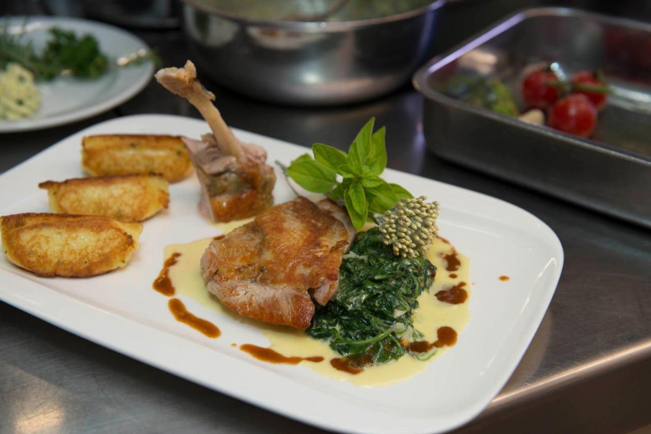 Gutshof Andres Hotel Kirchlauter Ngoại thất bức ảnh